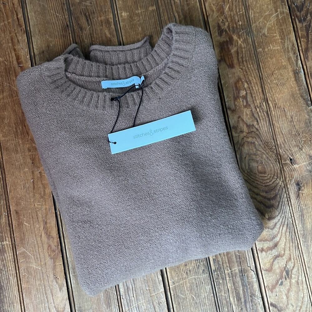 Women’s Revolve  Sweater Stitches and Stripes crew neck brown NWT new size med